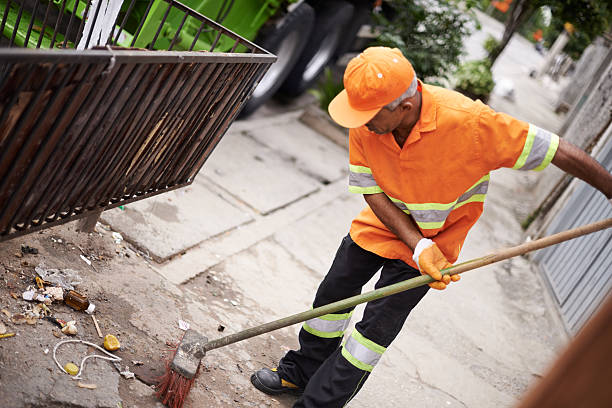 Best Construction Debris Removal  in Waynesboro, VA